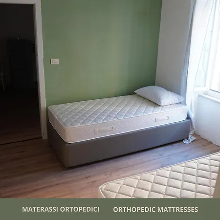 Room45 In Centro A Gradisca דירה