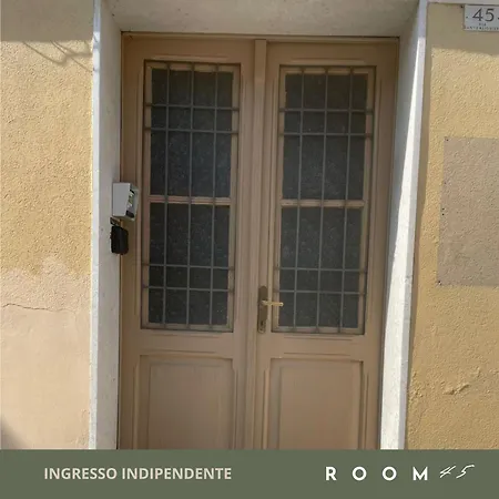 Room45 In Centro A Gradisca Apartamento Gradisca dʼIsonzo