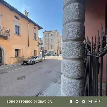 Room45 In Centro A Gradisca * Gradisca dʼIsonzo